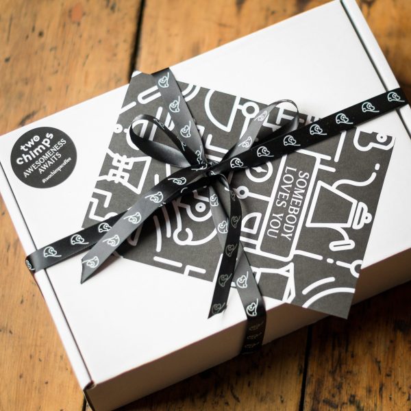 gift box ribbon tied by two chimps coffee for fathers day